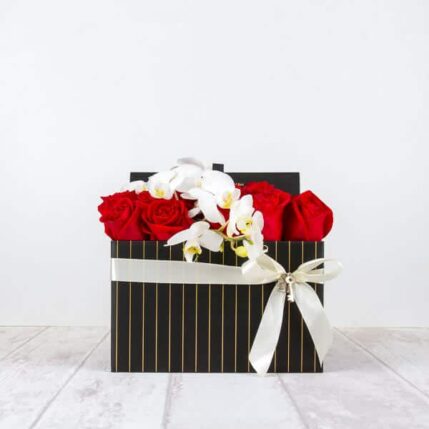 It's time to love-cutie trandafiri orhidee